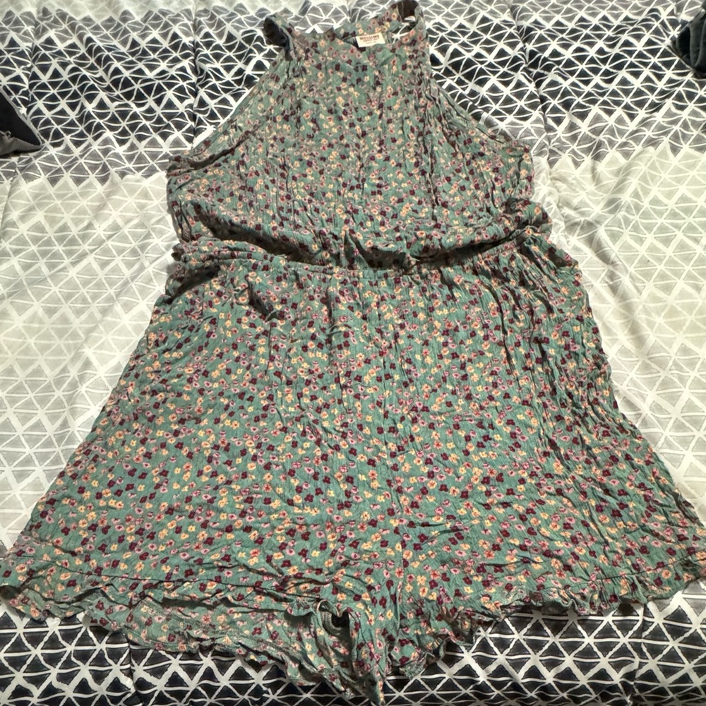 Mossimo Supply Co. Green Floral Romper